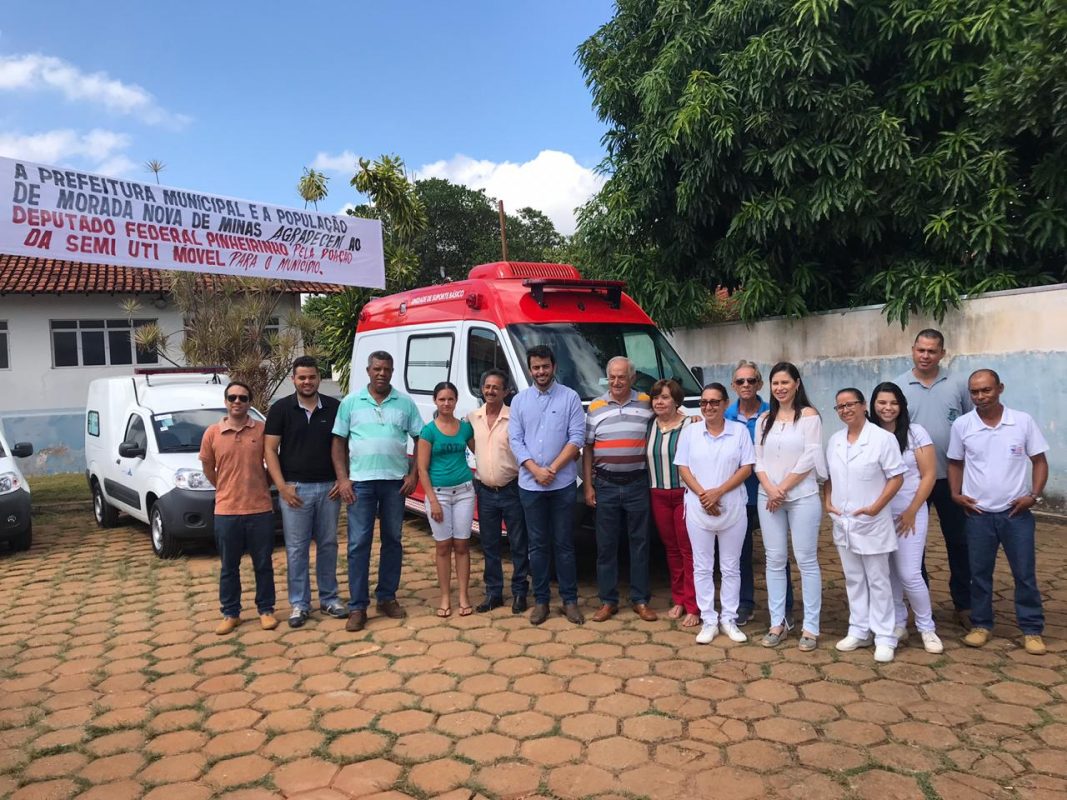 Pinheirinho viabiliza ambulância para Morada Nova de Minas